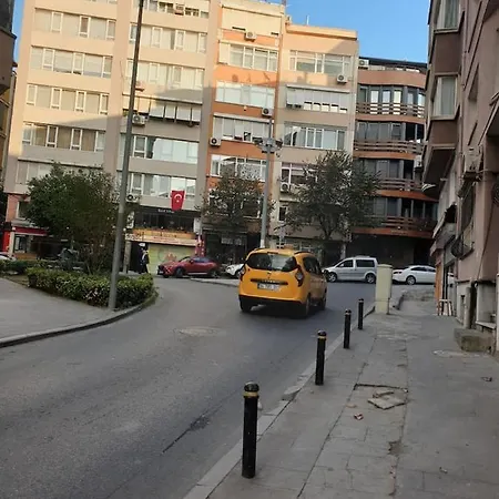 Istanbul'un Merkezi Sisli 아파트 *